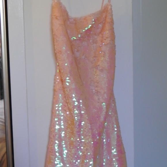 Kimchi Blue pink sequin mini dress - Picture 2 of 3